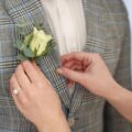 Butonierka - mały kwiat o dużym znaczeniu