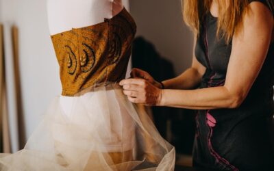 Jak wyprasować welon z tiulu bez uszkodzenia delikatnej tkaniny?