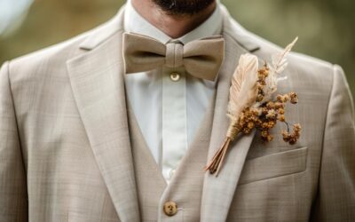 Jaki garnitur pasuje do sukni ślubnej ecru?