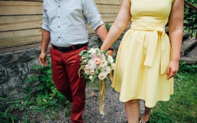 Jaki kolor garnituru wybrać na letnie wesele?