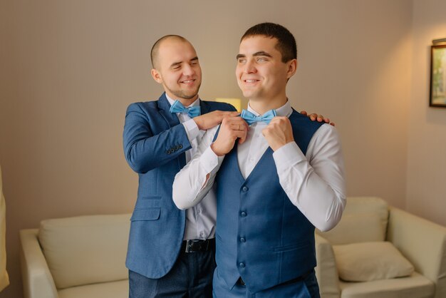 Jak dobrać koszulę dla ojca pana młodego na wyjątkowy dzień?