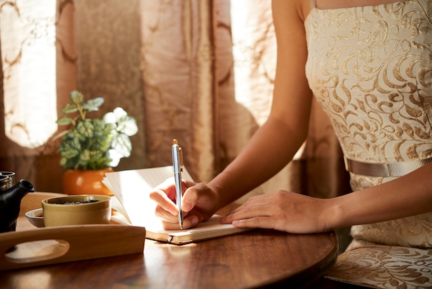 Jak napisać list powitalny, który zachwyci gości hotelowych?