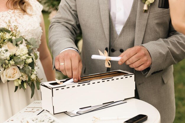 Jak rozsadzić gości weselnych, aby wszyscy byli zadowoleni?