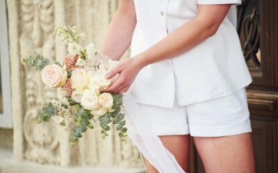 Jaki kolor bukietu idealnie dopełni suknie ecru?