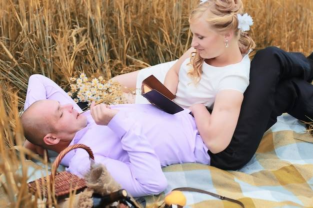 Jakie dokumenty i formalności są potrzebne do ślubu kościelnego?